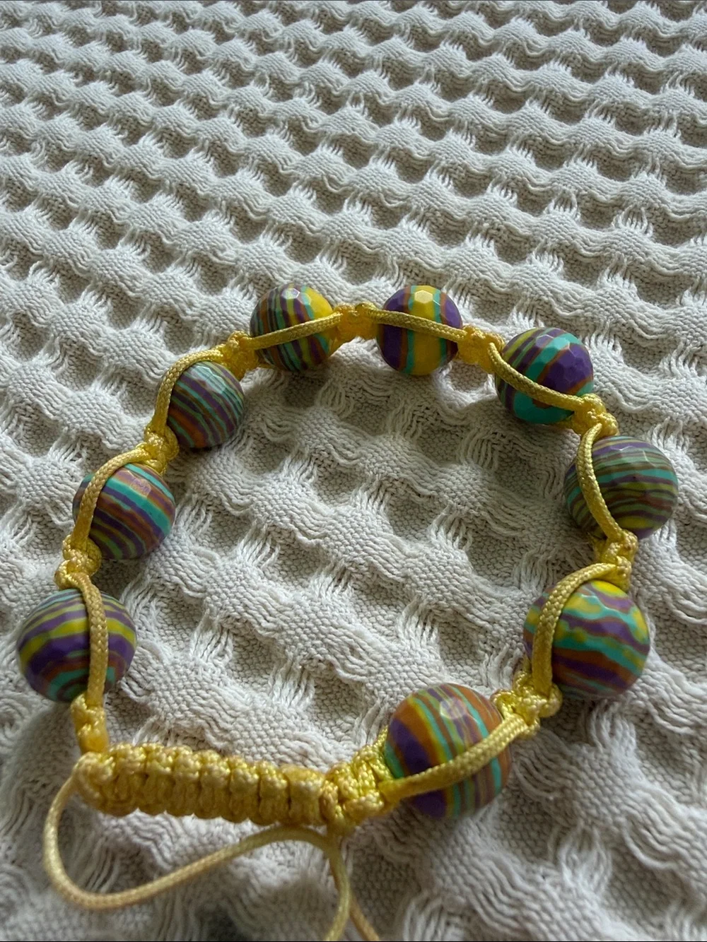 N/A bright yellow